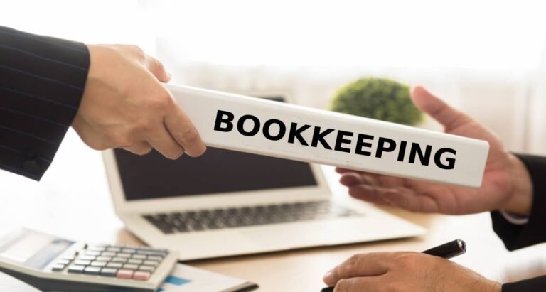 Bookkeeping services Calgary helping business owners manage finances